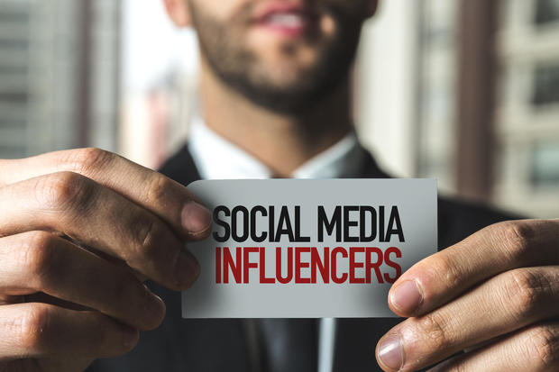 Ways to Earn after becoming a Social Media Influencer