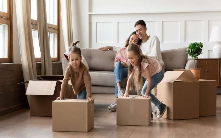 Safe Ship Moving Services on Moving with Children